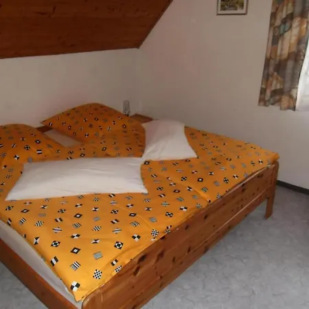 Holiday home Kinderfreundliches Ferienhaus In Mit Grosser Terrasse Marktgraitz