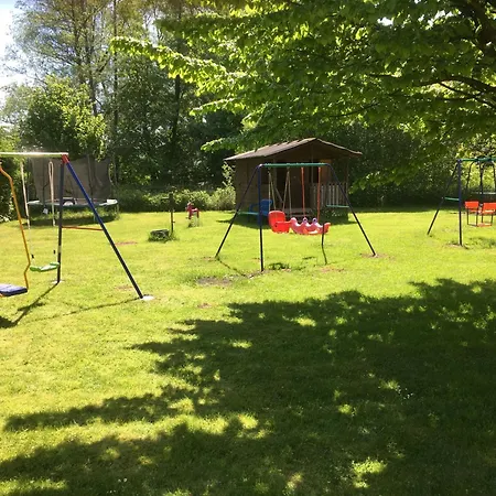 Holiday home Kinderfreundliches Ferienhaus In Mit Grosser Terrasse *